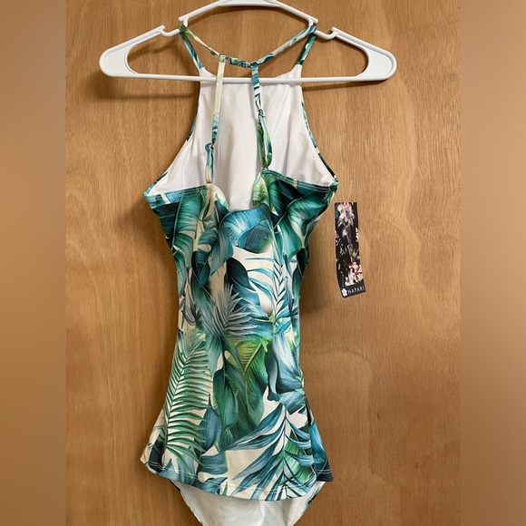 Hapari swim top NWT - Picture 2 of 3